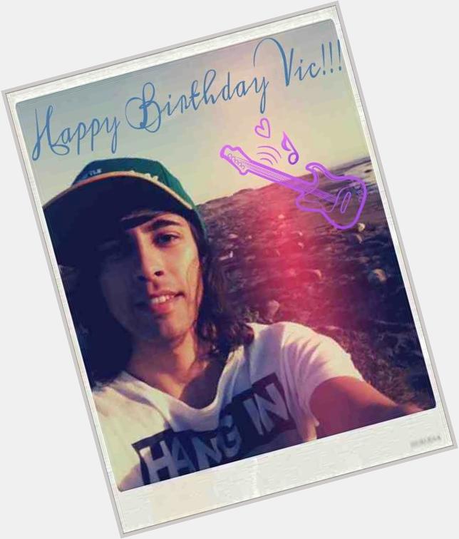 Happy Birthday to Vic Fuentes!! An amazing person and artist that inspire and save so many!! 