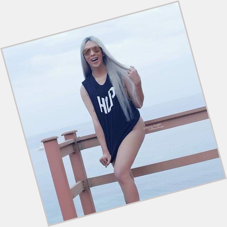 Happy birthday to this hot babe Happy Vice Ganda Day 