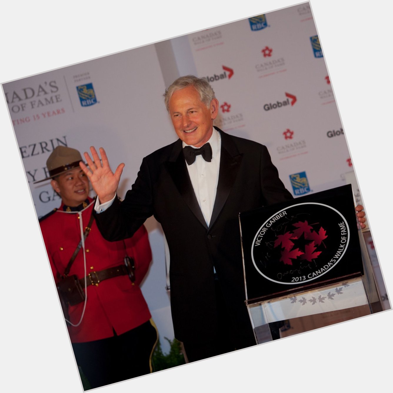 Join us in wishing 2013 Canada\s Walk of Fame Inductee Victor Garber a very happy birthday! 