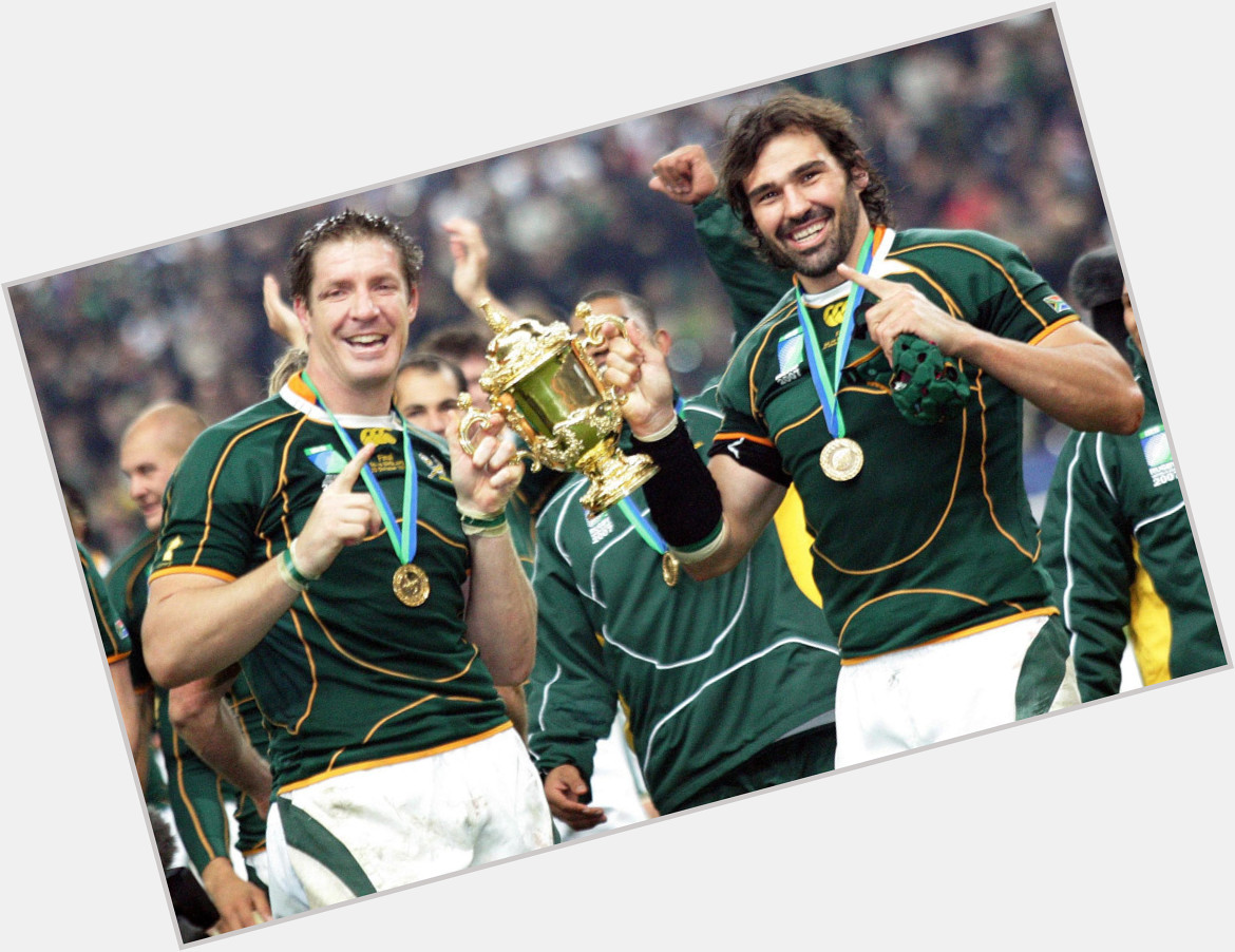  Happy birthday to Springboks legend Victor Matfield.  One half of the greatest second-row duo of all time. 