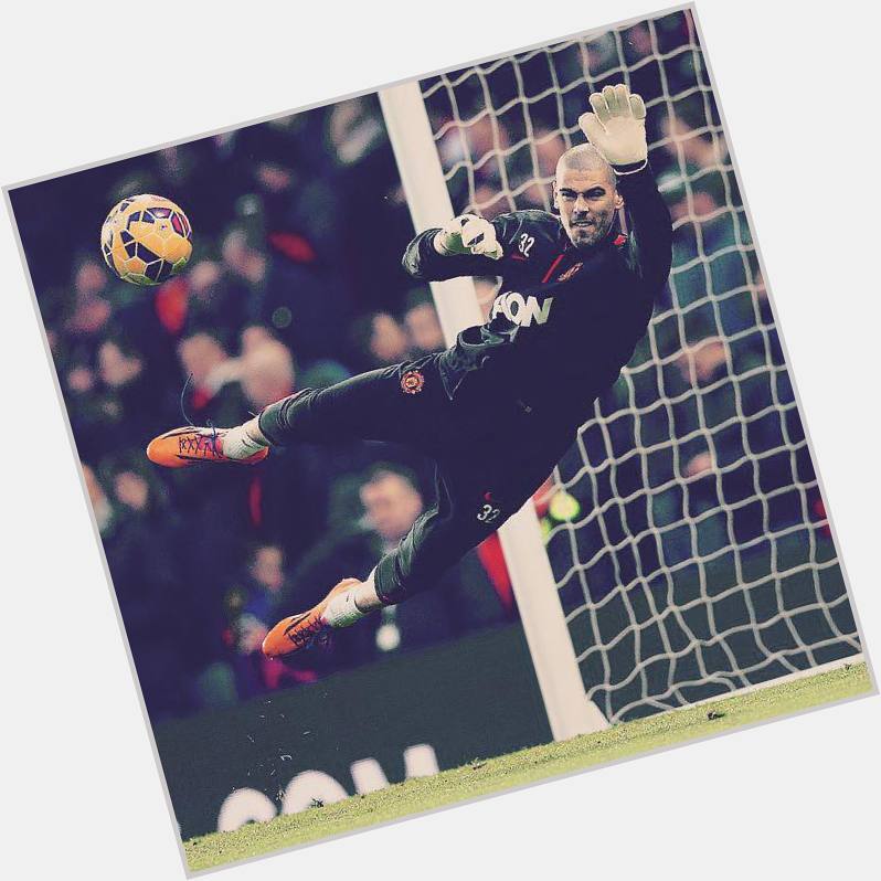 Happy 33rd Birthday to Manchester United\s new goalkeeper, Victor Valdes (  