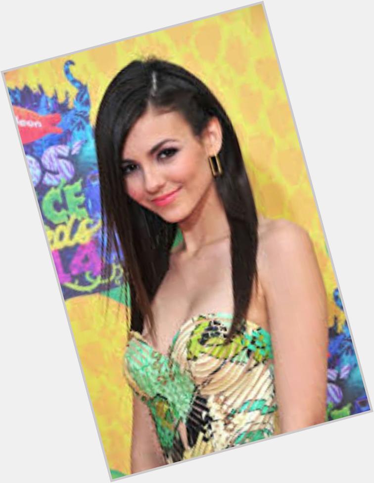  Happy Birthday VICTORIA JUSTICE.You are sweet.I LOVE YOU. 