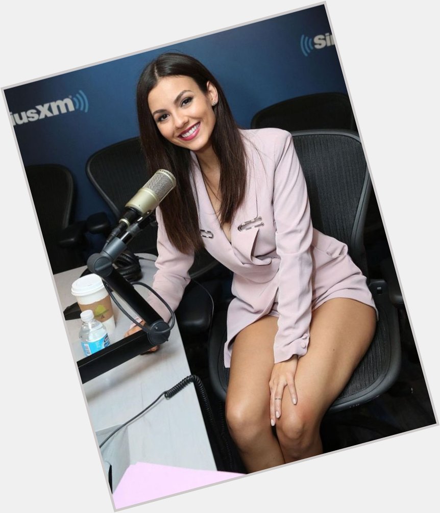 Happy Birthday to Victoria Justice, she turns 28 today 