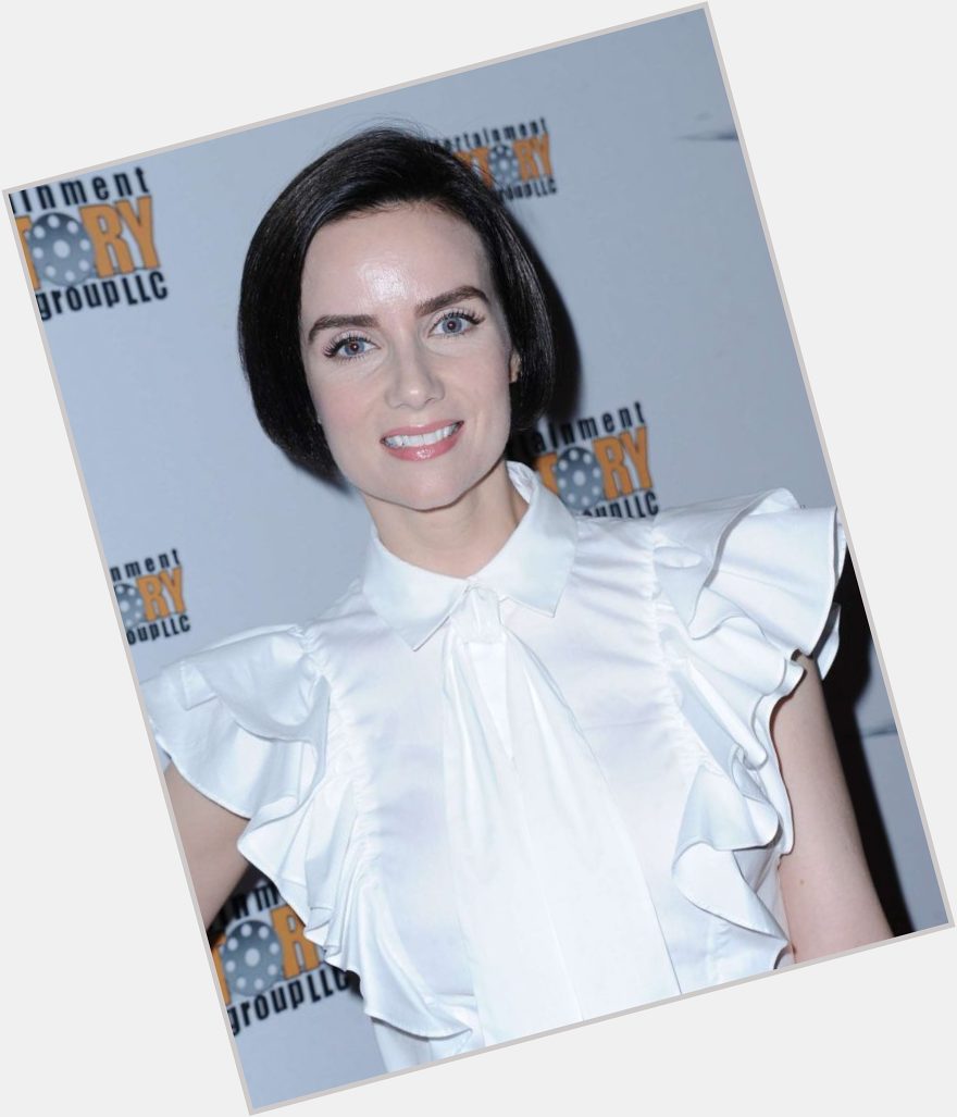 Celebrity Birthdays: Today is Singer s Birthday! \"HAPPY BIRTHDAY VICTORIA SUMMER\"               