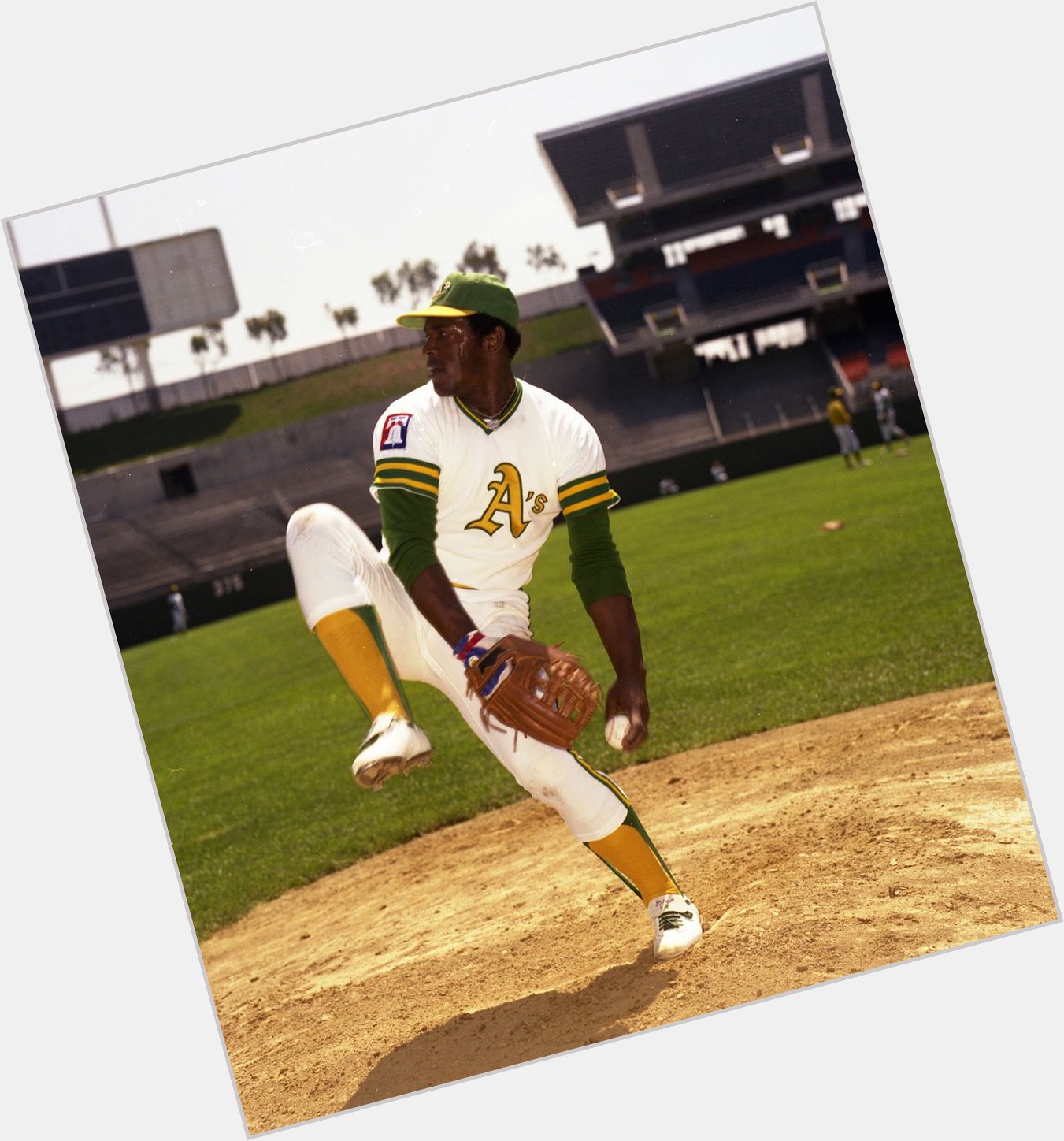 And a super Happy Birthday to Vida Blue  71 years young today 