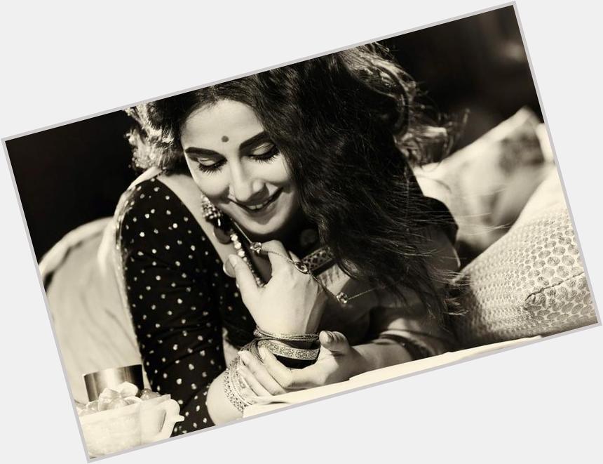 Here\s wishing the talented and gorgeous Vidya Balan a very happy birthday. 