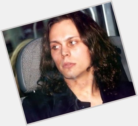 Happy Birthday to this beautiful, beautiful man hope Ville Valo well, happy and healthy 