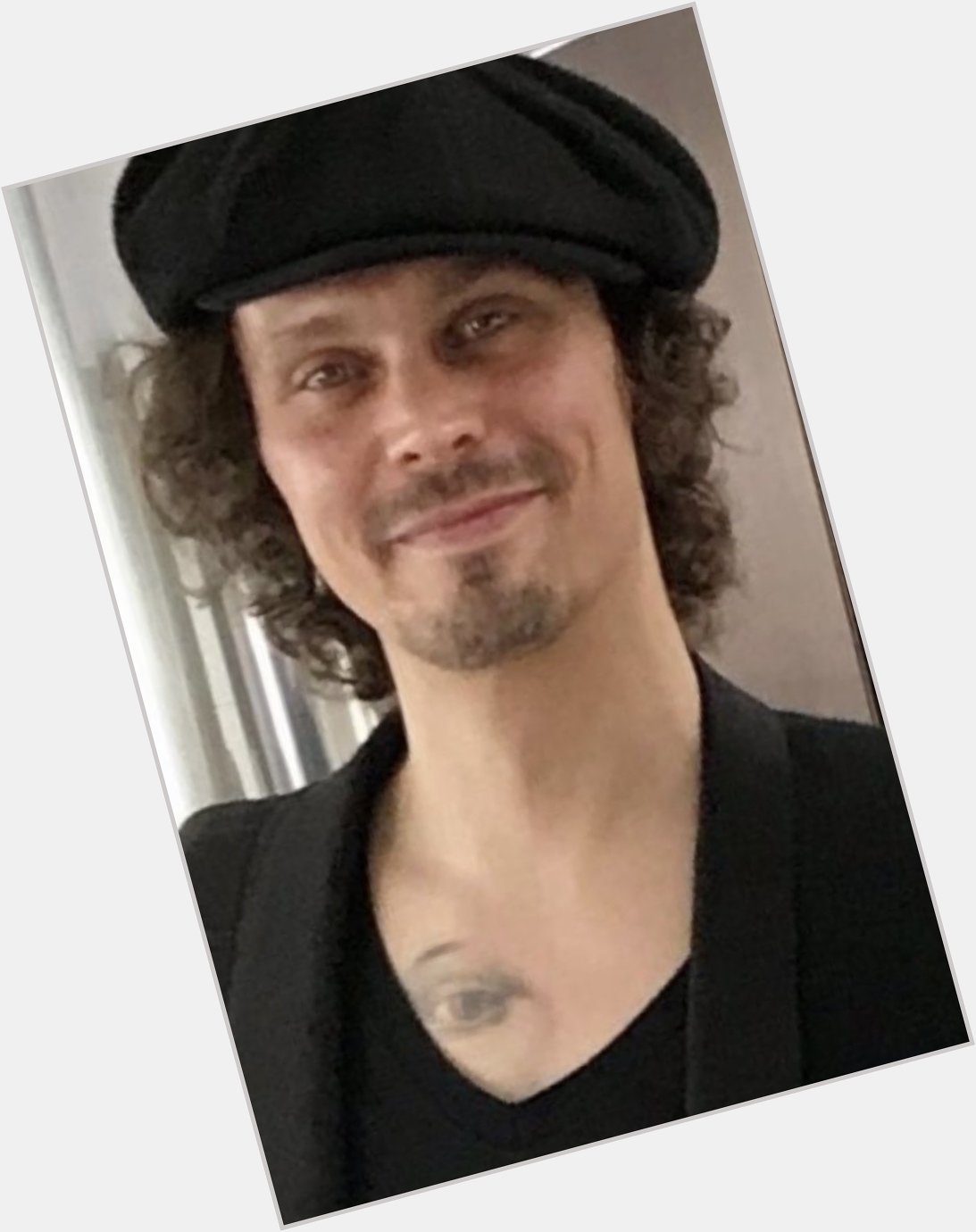 Happy Birthday Ville Valo!! One of the greatest voices in rock and roll ever!! 