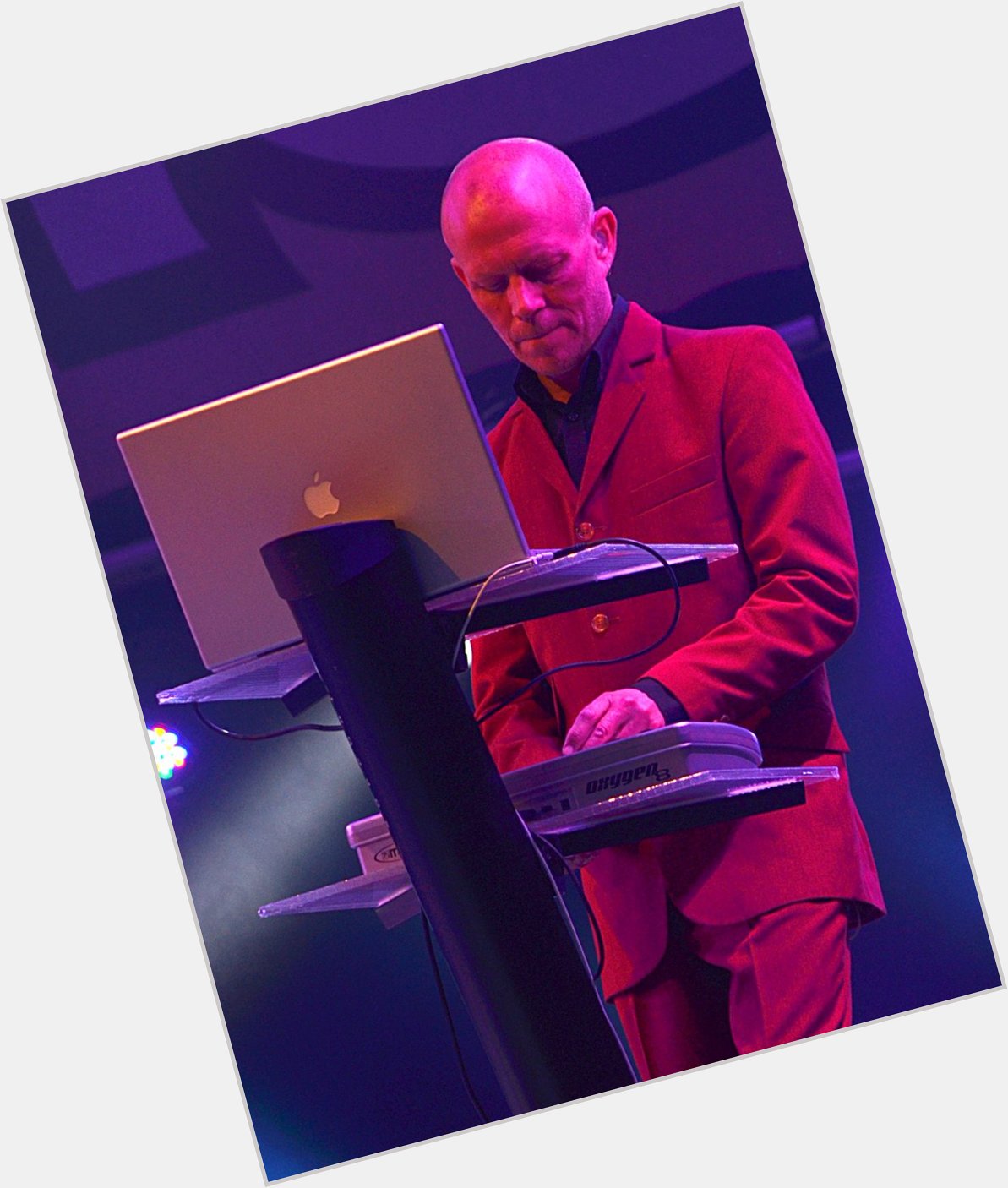 Happy Birthday to Vince Clarke, born on this day in 1960. 

Photo by  Andrew Hurley 