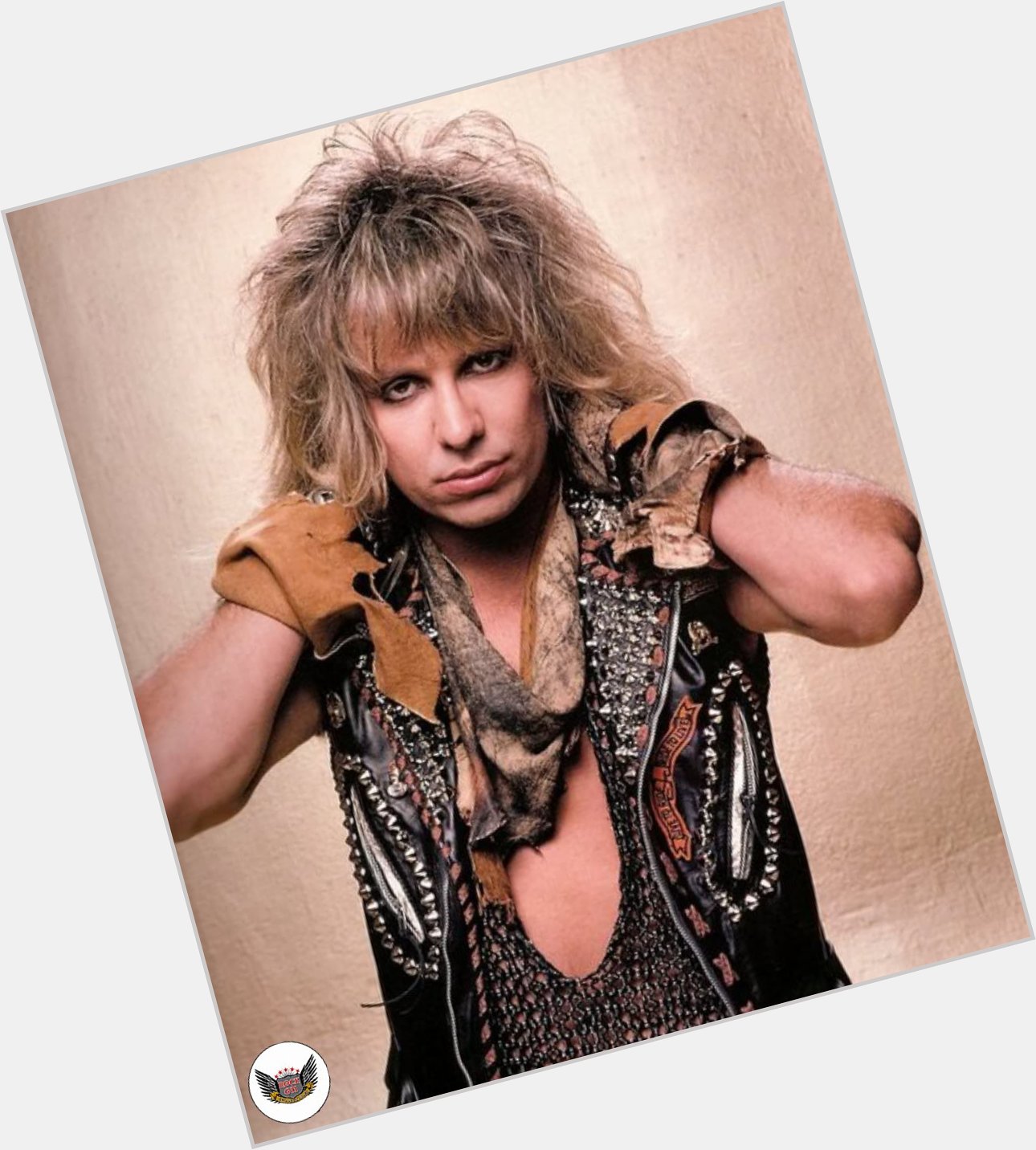 Happy Birthday Vince Neil! We hope you have a rockin\ day!    