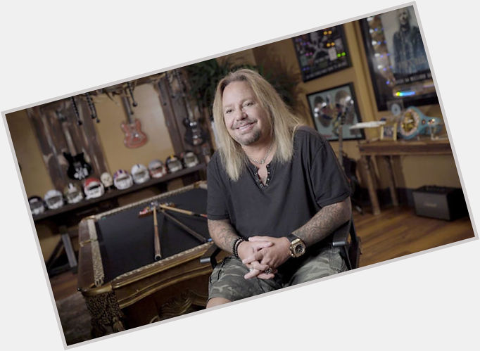 Happy Birthday Vince Neil 

February 8, 1961

Which is your favorite Motley Crue track?

 