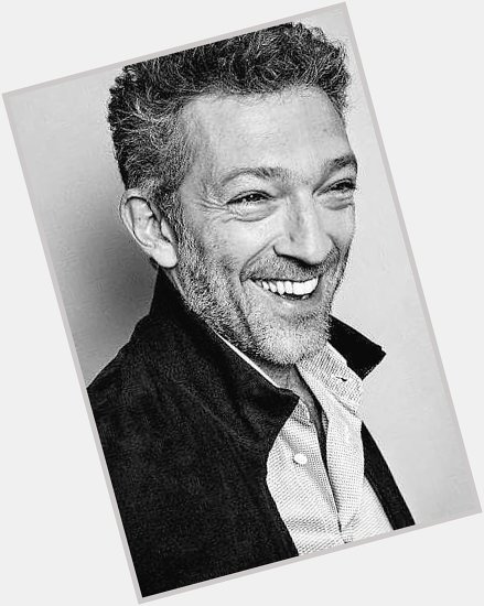 Happy 51st birthday to the Sharp Vincent Cassel. 