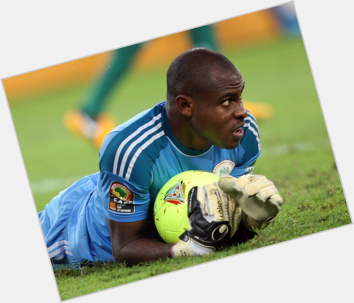 Happy birthday to a former superb goalie, Vincent Enyeama. Have a blast!! 