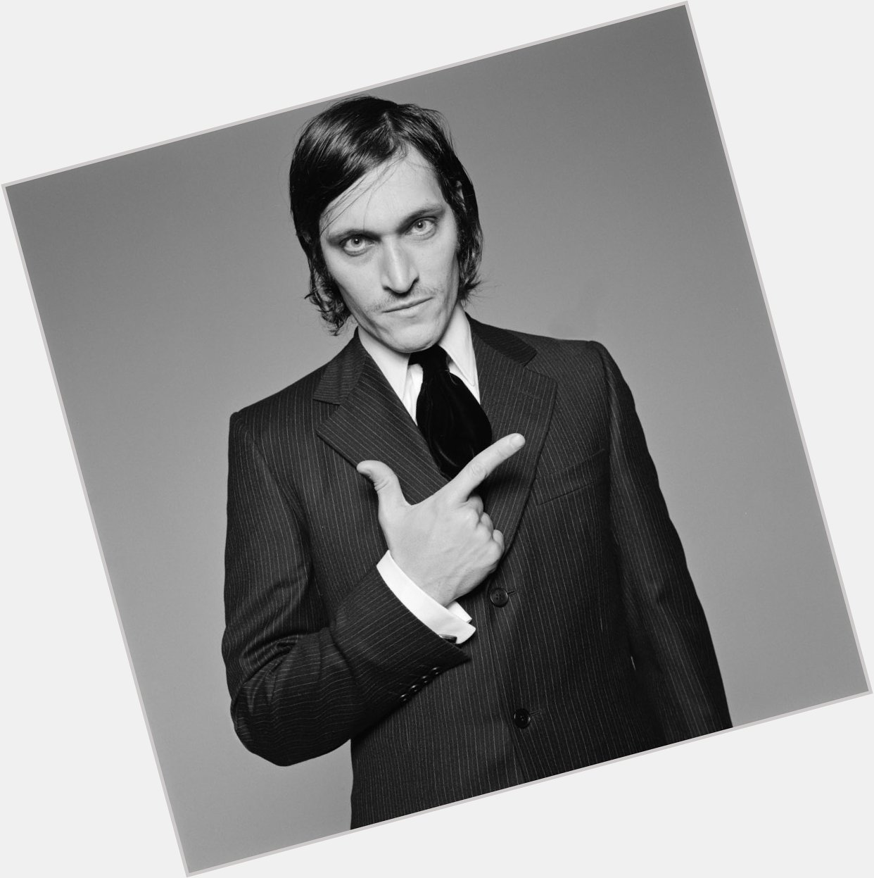    Happy birthday to the amazing Vincent Gallo! ¡Feliz cumpleaños Mr. 