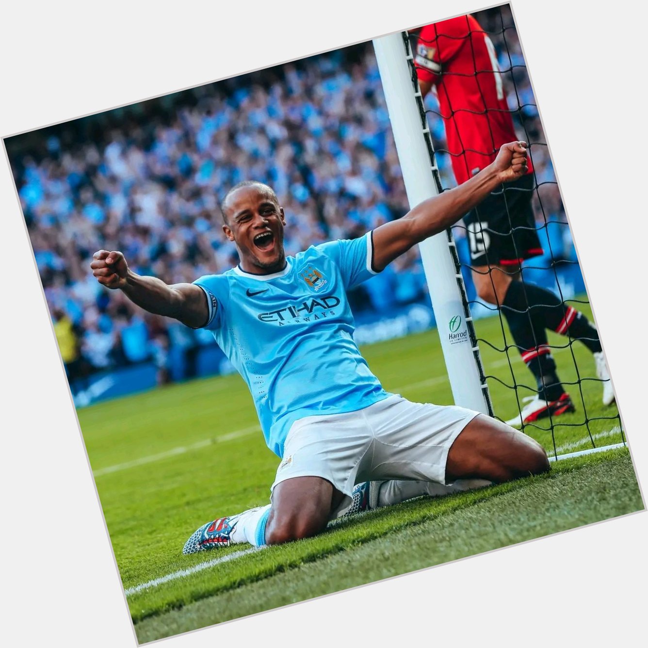 Wishing a very Happy Birthday to the legend, Vincent Kompany! 