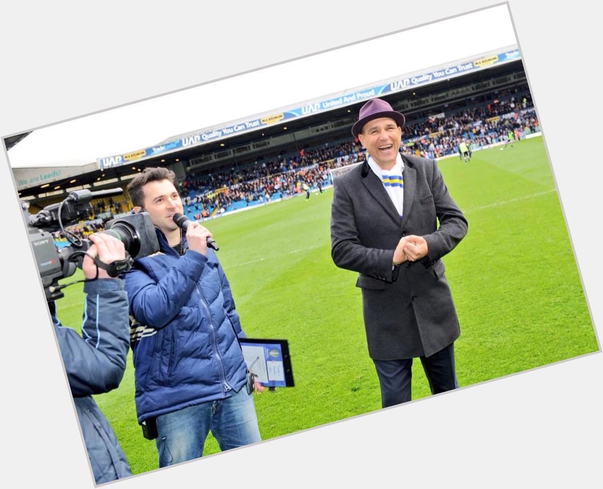 Happy 50th bday Vinnie Jones. Still my fave moment of pitch announcing for the last couple of seasons! :) 