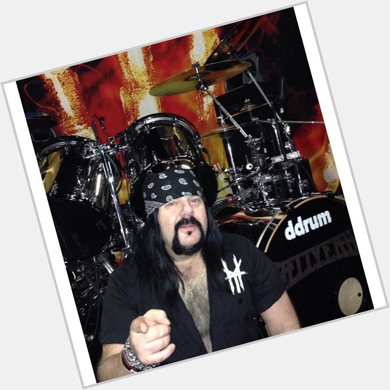    happy birthday again to my hero forever vinnie paul abbott
he has been there for me since the day i was born
