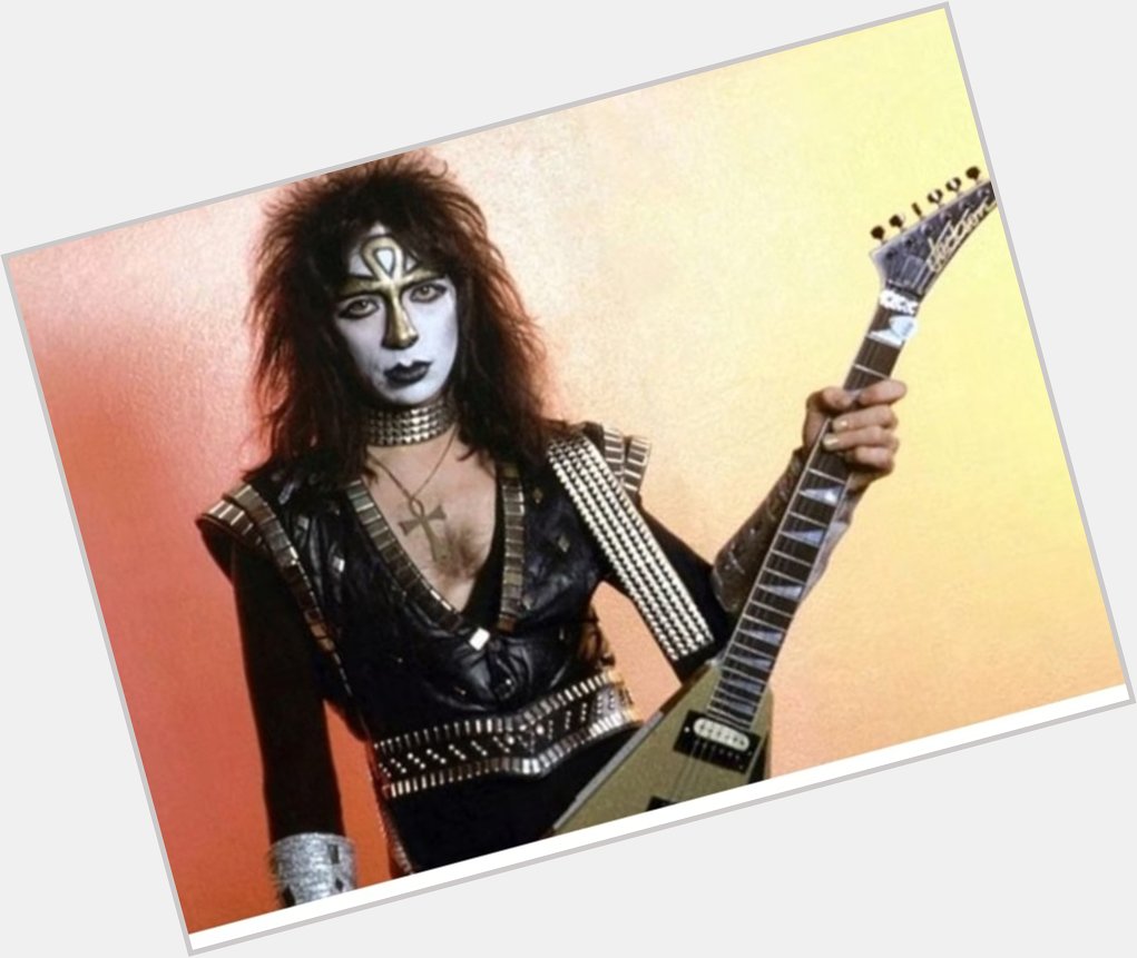 Happy 70th birthday to the one and only Vinnie Vincent! 