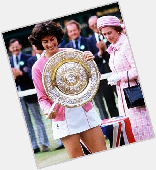 Happy 70th birthday today to Virginia Wade, the last British woman to win the singles title at Wimbledon in 1977. 