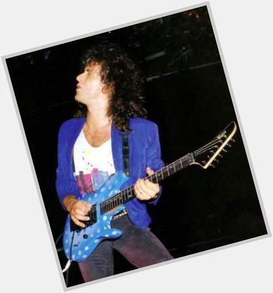 Happy birthday to ex-Whitesnake guitarist Vivian Campbell!!! 
