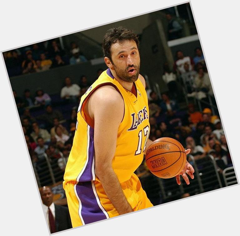 Happy Birthday to Vlade Divac, who turns 47 today! 