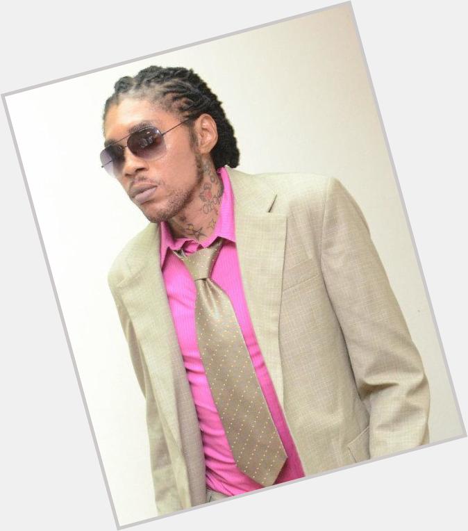 Happy Birthday to One of the greatest Dance Hall Artist Vybz Kartel who\s serving life in prison. 