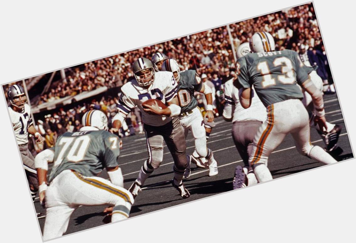 Happy birthday to Walt Garrison shown here in Super Bowl VI - 14 carries for 74 rushing yards in 24-3 win over Miami. 