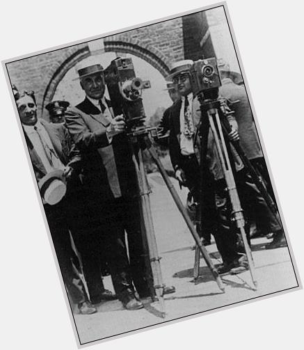 Happy 149th Birthday to todays über-corrupt politician with an über-cool movie camera: President WARREN G. HARDING 