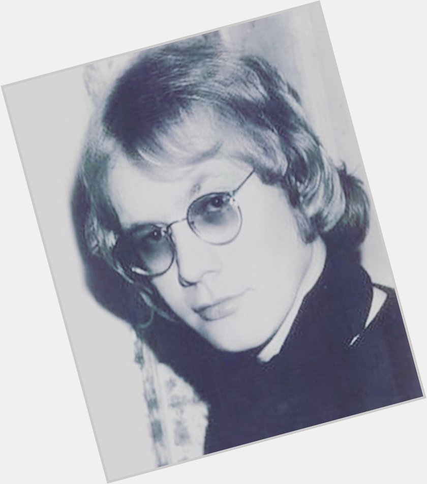 Happy birthday to the late Warren Zevon. He would have been 72. 