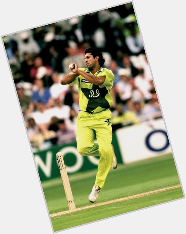  Wish you a very happy birthday wasim akram sir stay healthy and blessed enjoy your day  