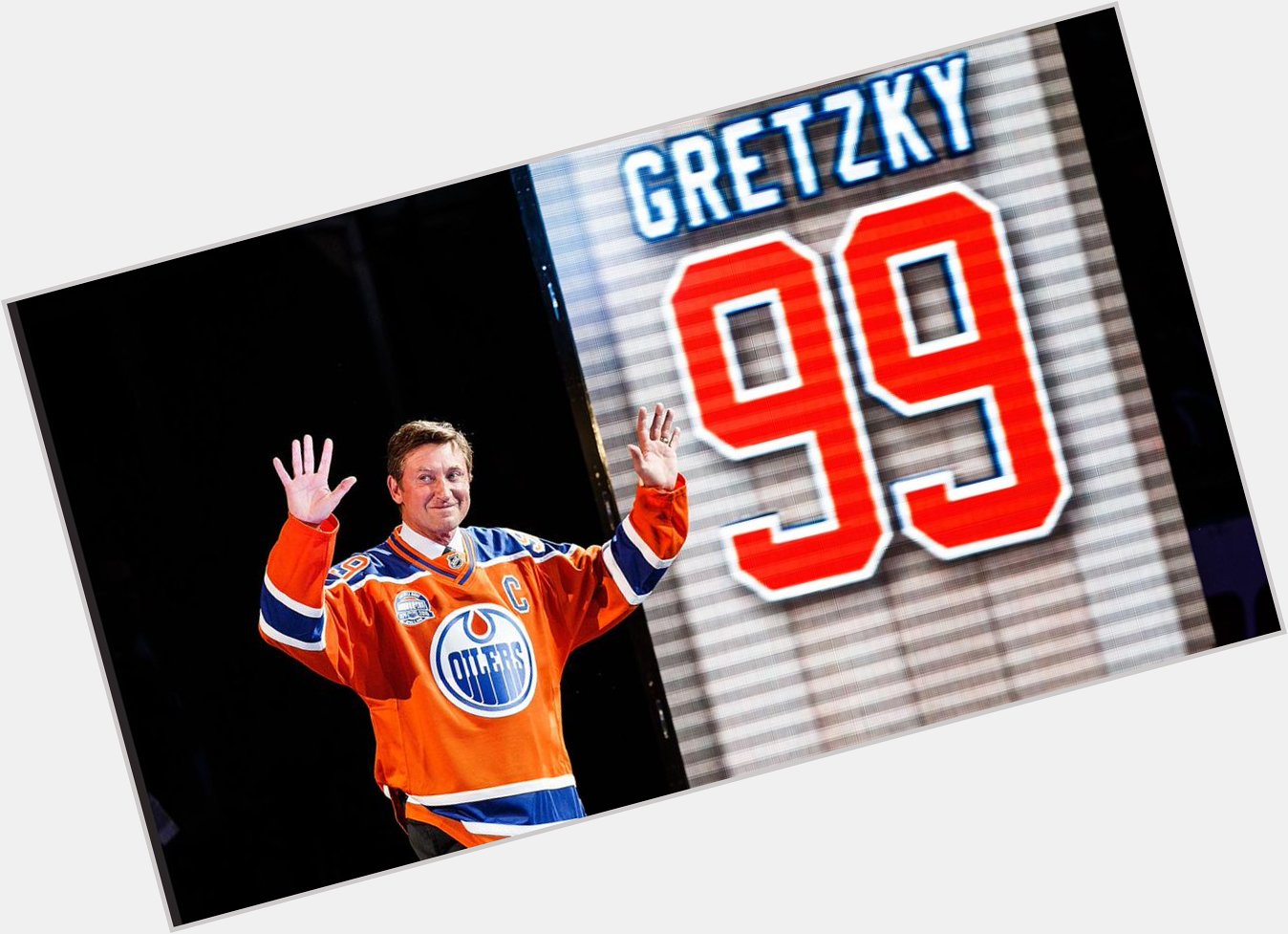 Happy birthday Wayne Gretzky! \The Great One\ turns 57 today.   
