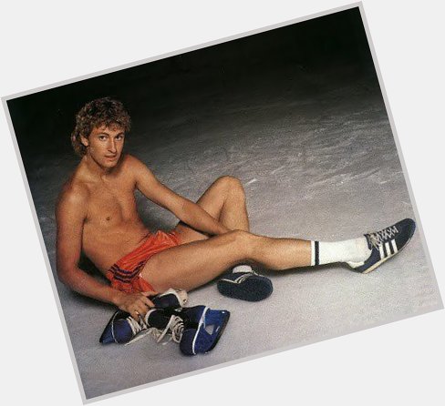 Happy 57th Birthday to the greatest player to ever lace them up, Wayne Gretzky! 