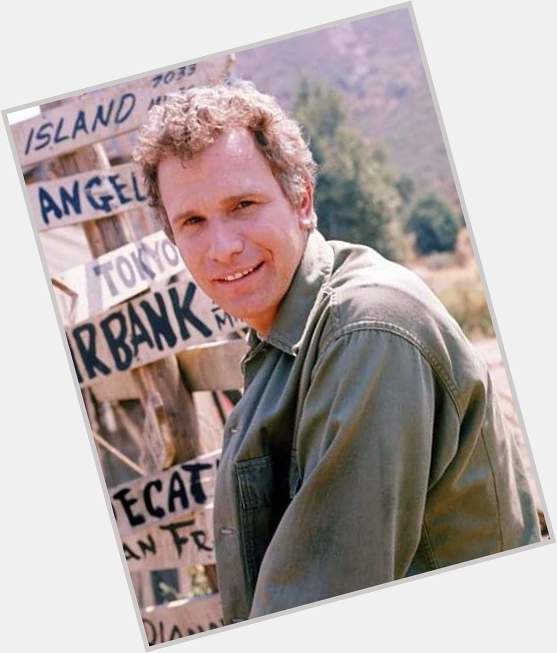 Happy Birthday to the late great actor Wayne Rogers. 