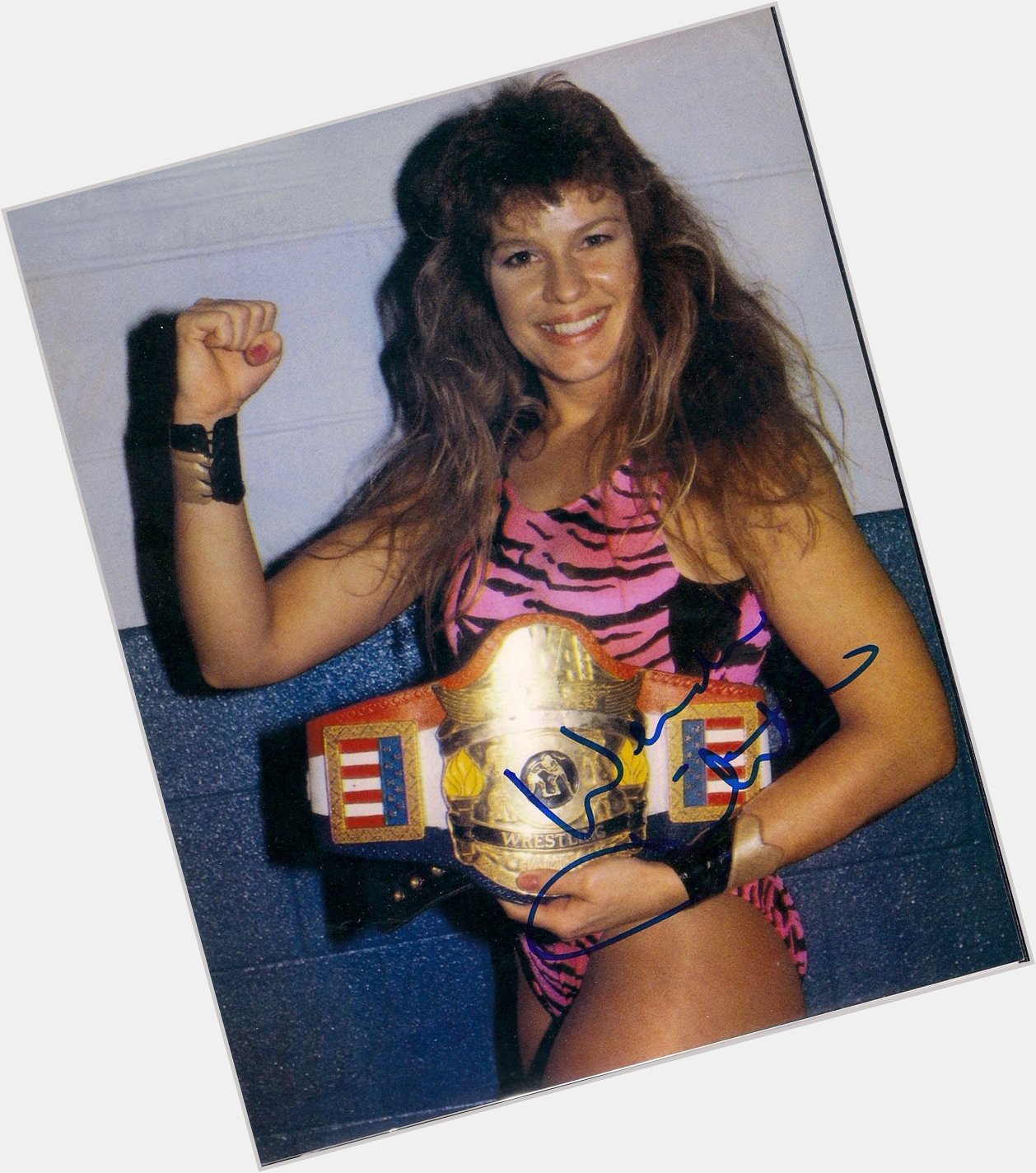 Happy Birthday to former champion and Hall of Famer Wendi Richter! 