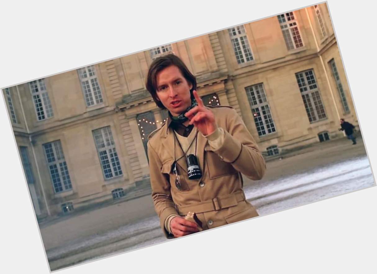 Happy 52nd birthday to Wes Anderson! 

What\s your favorite film of his?? 