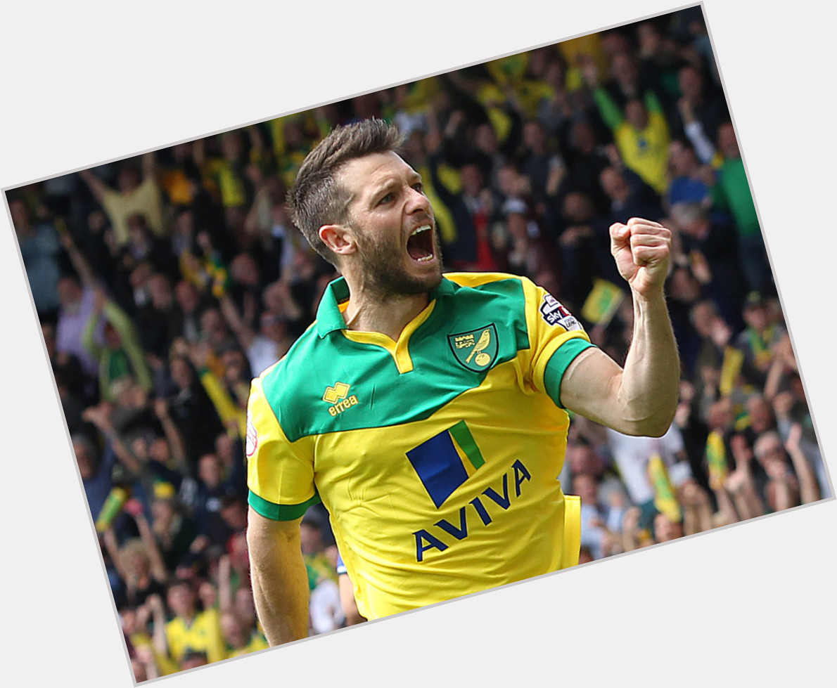  Happy 39th birthday to the Irish Messi!

What\s your favourite Wes Hoolahan moment in yellow and green?  