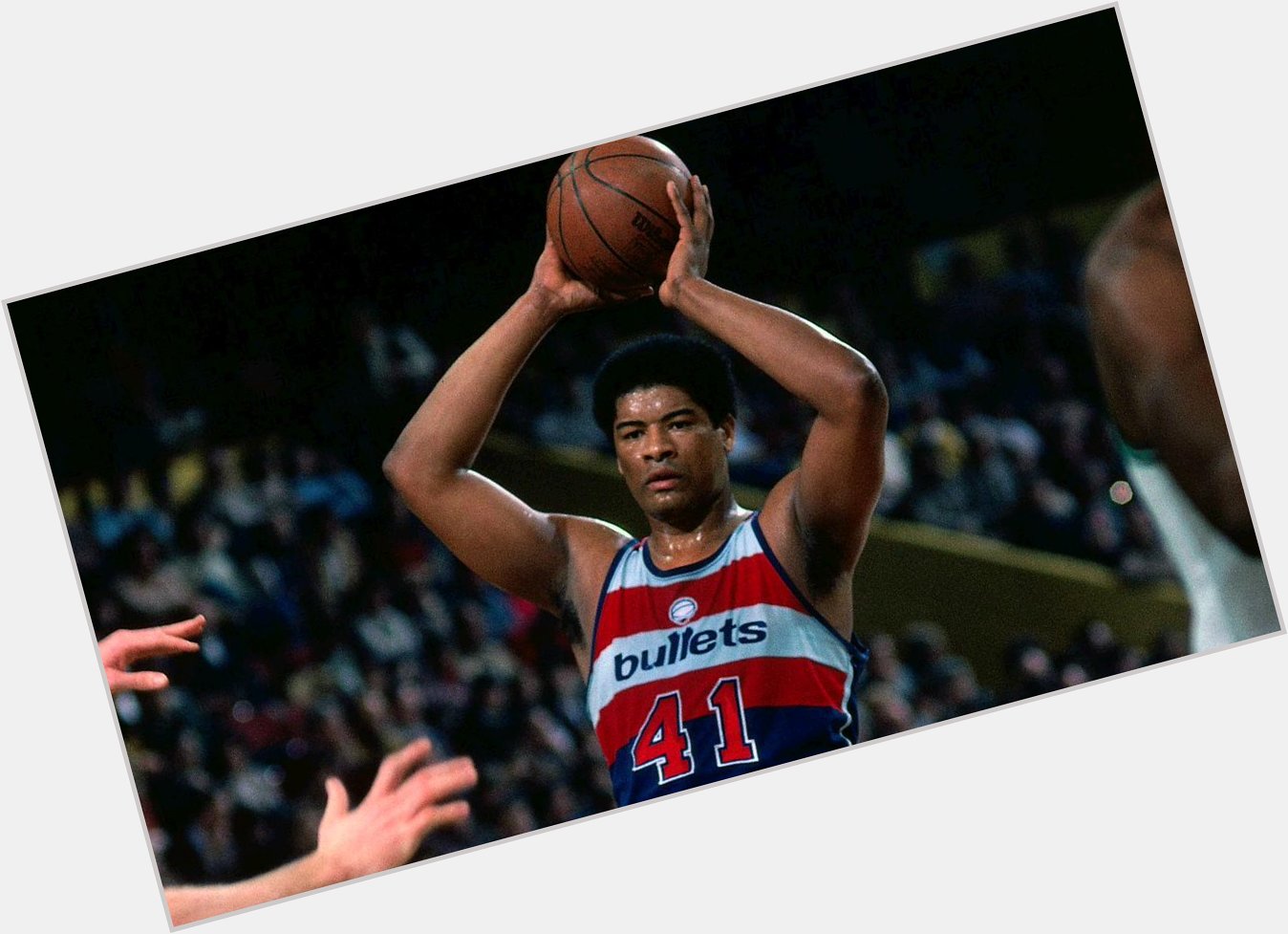Happy 70th Birthday to legend, former MVP & ROY Wes Unseld!

MORE:  