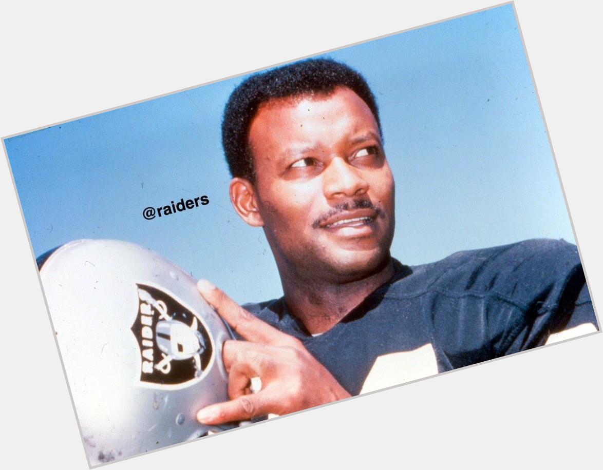 Happy birthday to Raiders Legend and Willie Brown! 