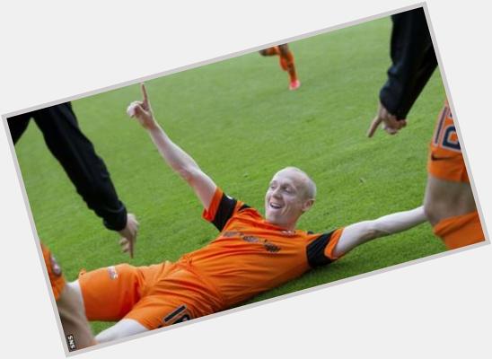 A happy 32nd birthday to Willo Flood. 