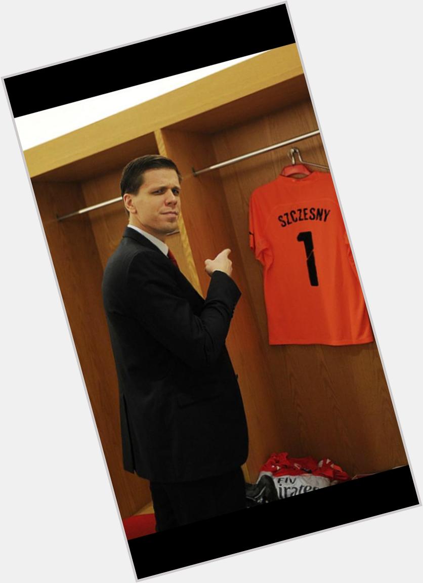 Happy 25th Birthday to Arsenal\s Wojciech Szcz sny! Clean sheet at Wembley would be lovely! 