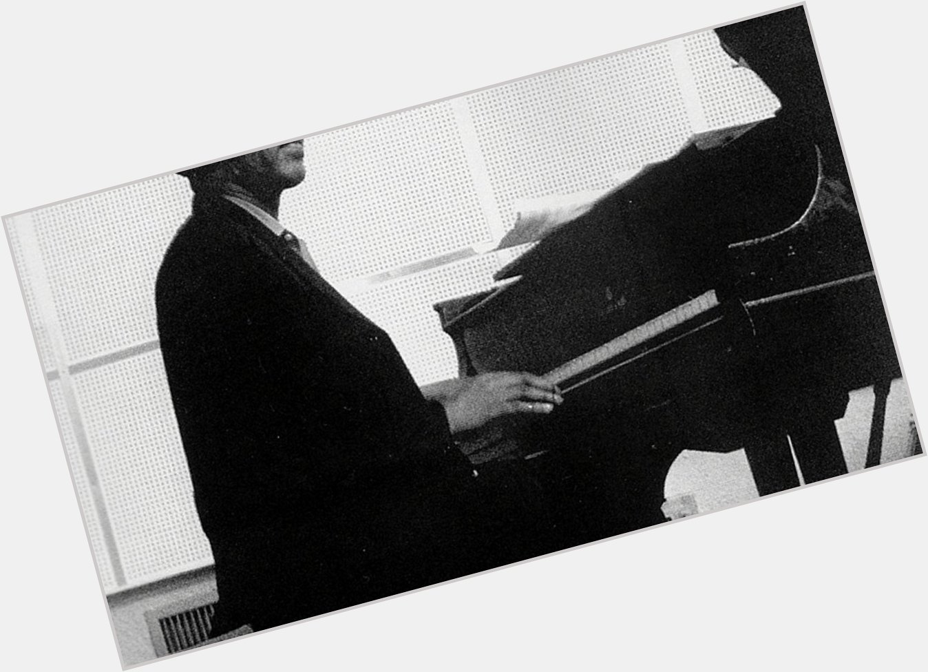 Happy Birthday to the great pianist Wynton Kelly!! 
