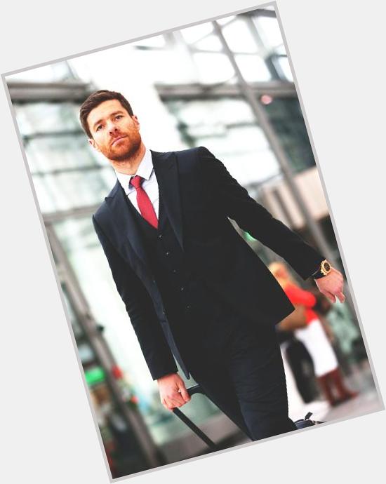 Happy 33rd birthday to one of the classiest, coolest, and most amazing footballers in this world, Xabi Alonso. 