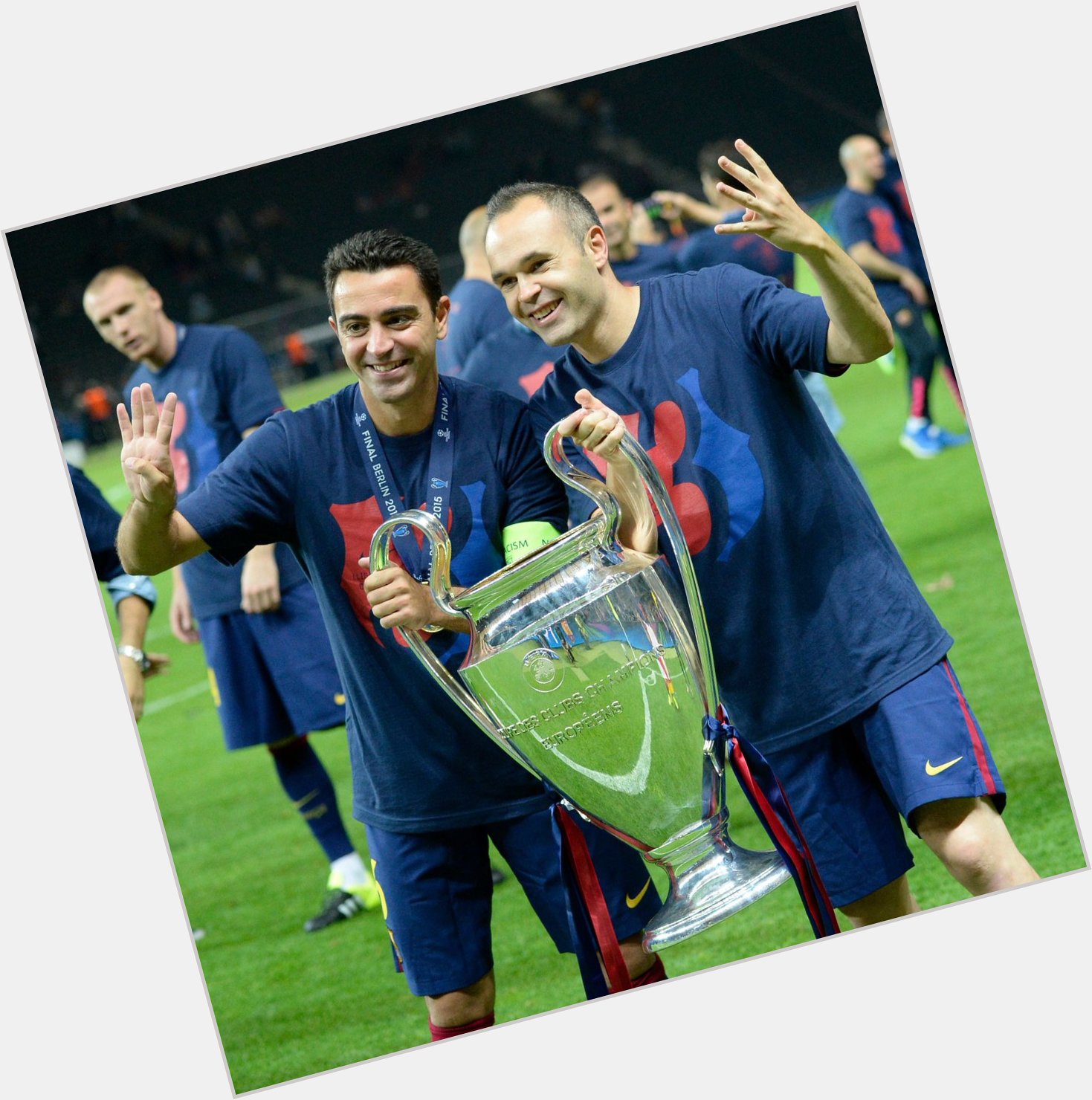 Happy birthday, Barcelona legend & four-time winner Xavi Hernández!    