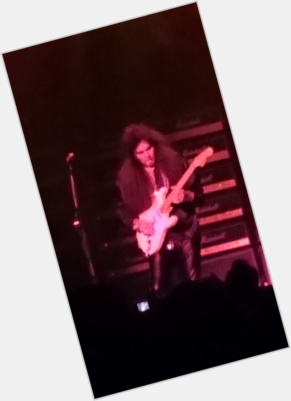  Malmsteen
Happy birthday  Please come to Japan again  