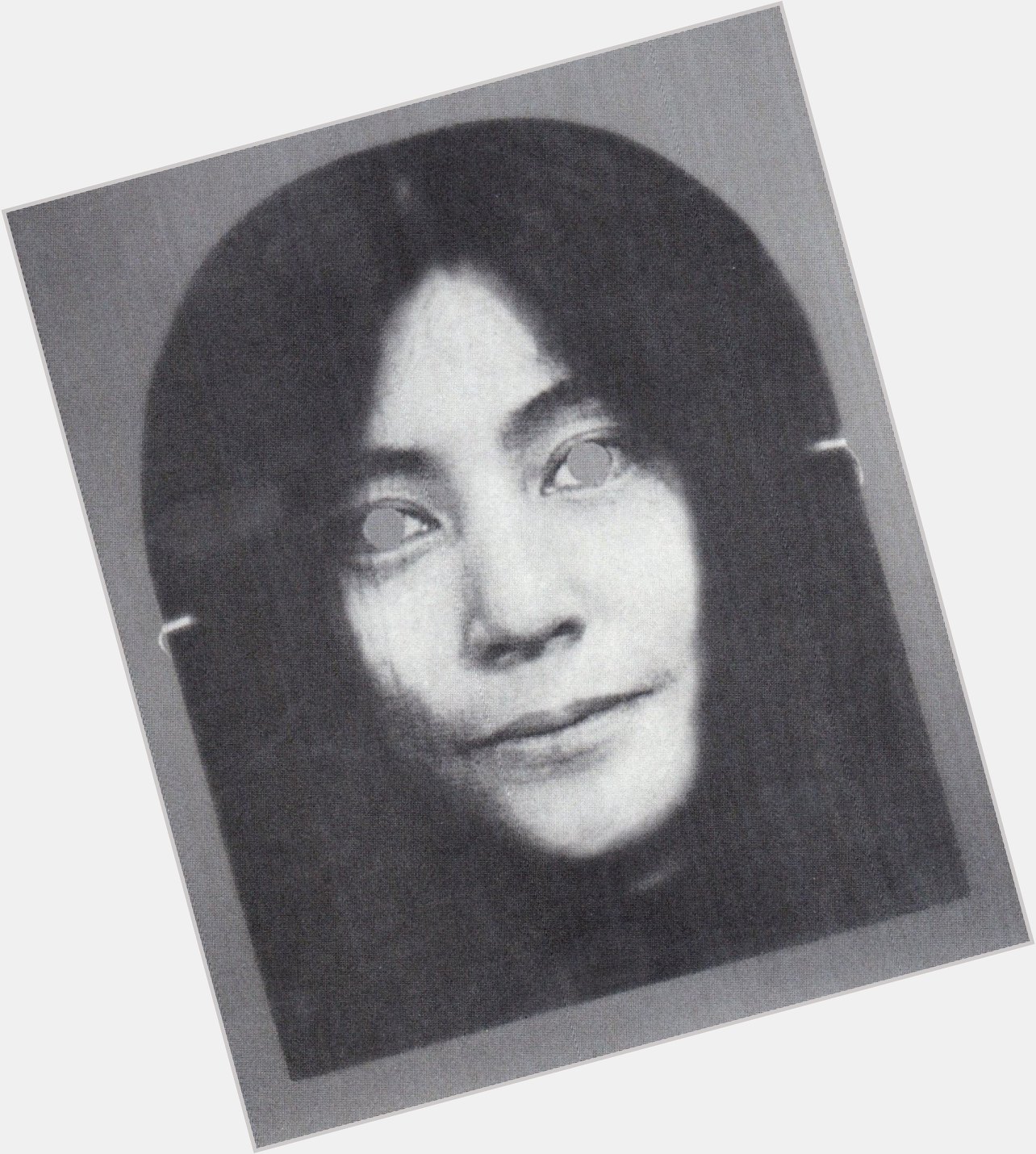 Yoko Ono mask by fellow Fluxus artist George Maciunas, 1970.

happy birthday to a true queen. 