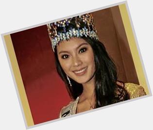 Tránsito y Efemérides Happy Birthday Yu Wenxia Miss Mundo 2012 