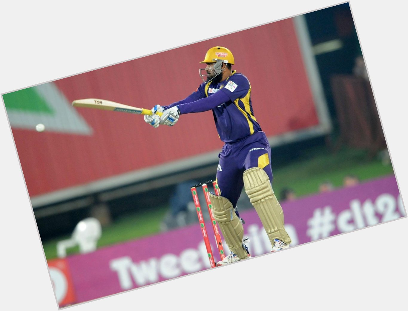 Happy Birthday to Yusuf Pathan who recently hit the fastest 50 in history. 

Yusuf Pathan is 32 today. 