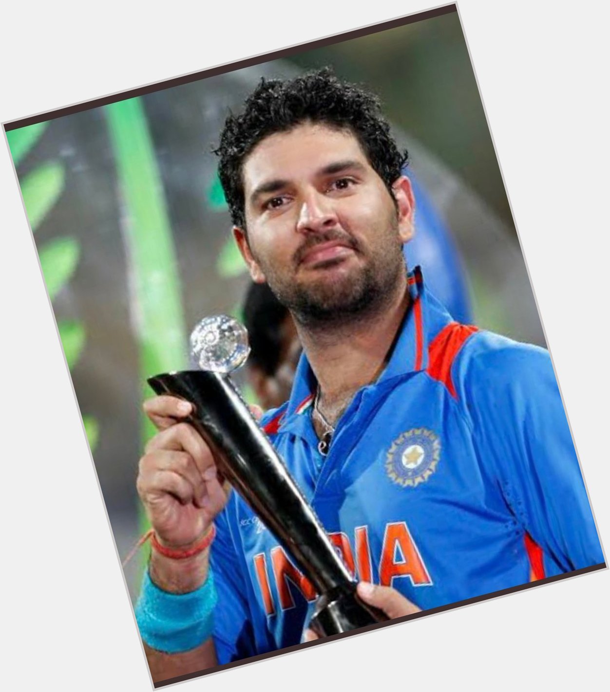 Happy Birthday the legend of Indian cricket team 
One and only Yuvraj Singh 