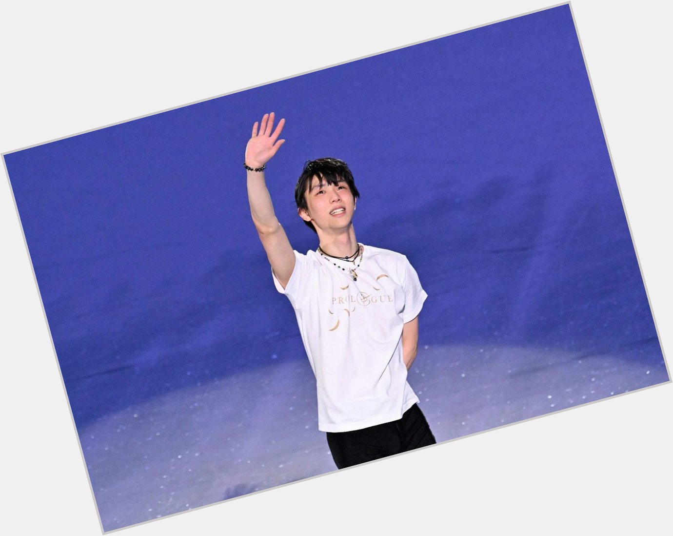 Dear Yuzuru Hanyu
  Happy birthday, may all you wish in the future!!!!! Will always support you!!!!!! 