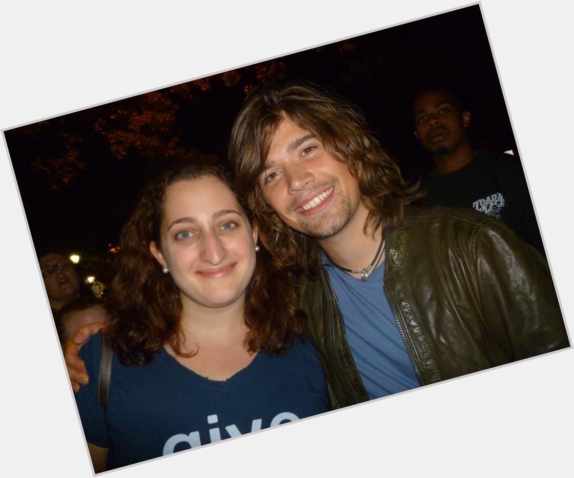 Happy Bday to my fav drummer, Mr. Zac Hanson!! to my first solo pic w/ him.  